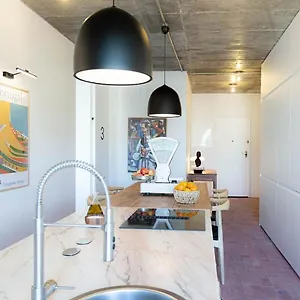 Gasthuis Columbano - Boutique Ensuites, Cokitchen & Parking
